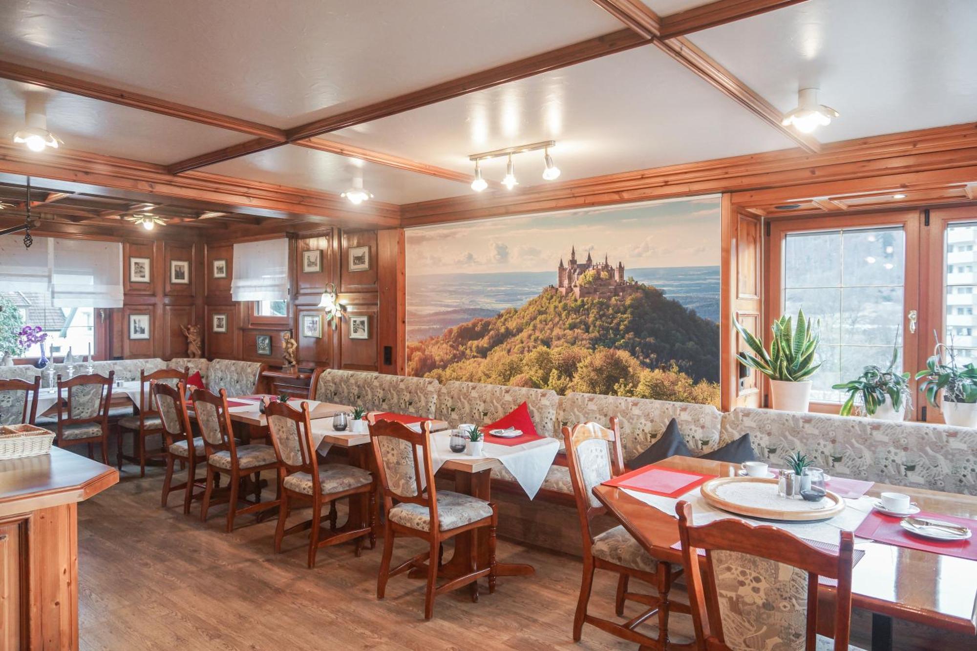 Hotel Garni In Der Breite อัลบ์ชตัดท์ ภายนอก รูปภาพ