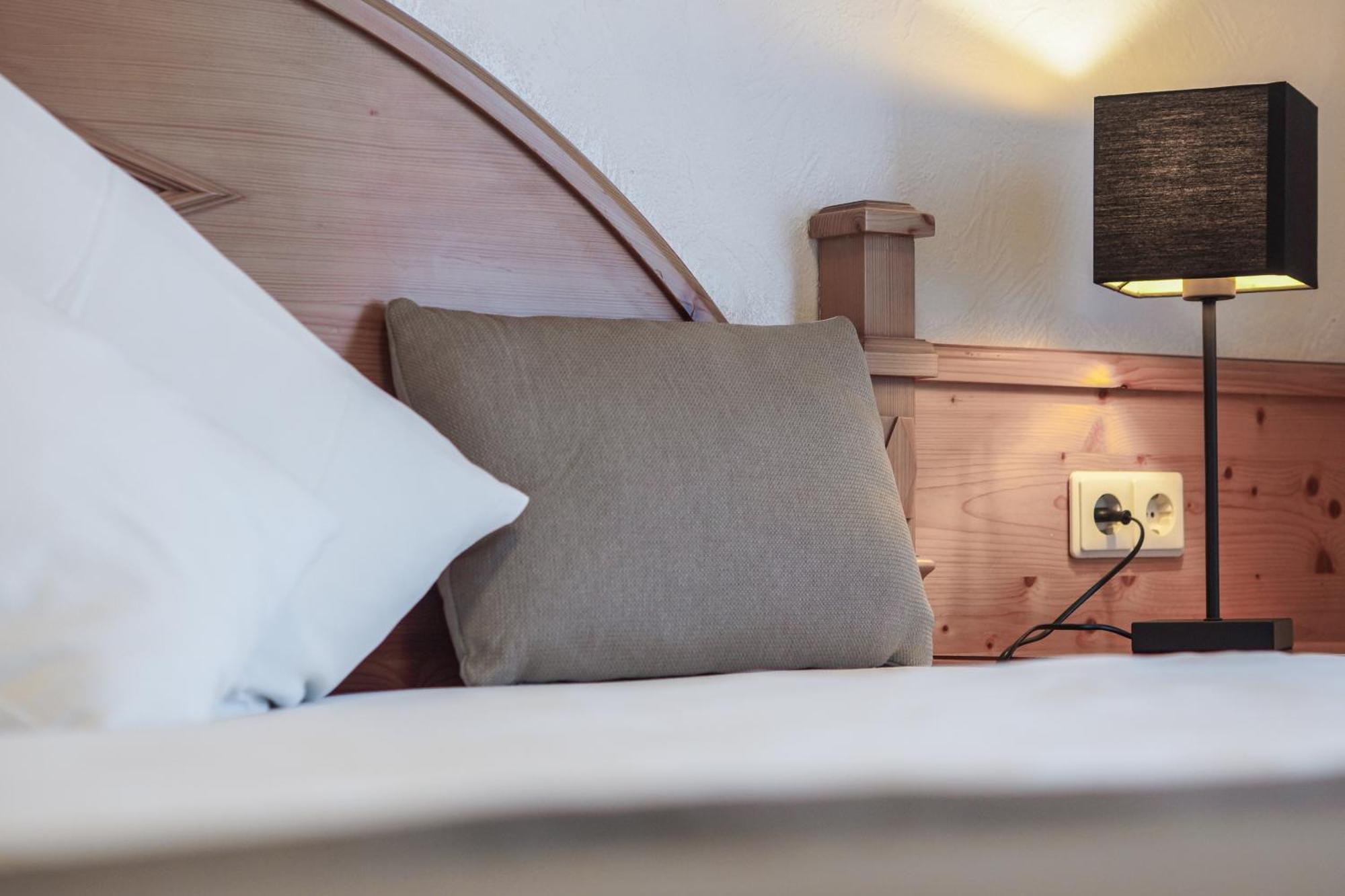 Hotel Garni In Der Breite อัลบ์ชตัดท์ ภายนอก รูปภาพ