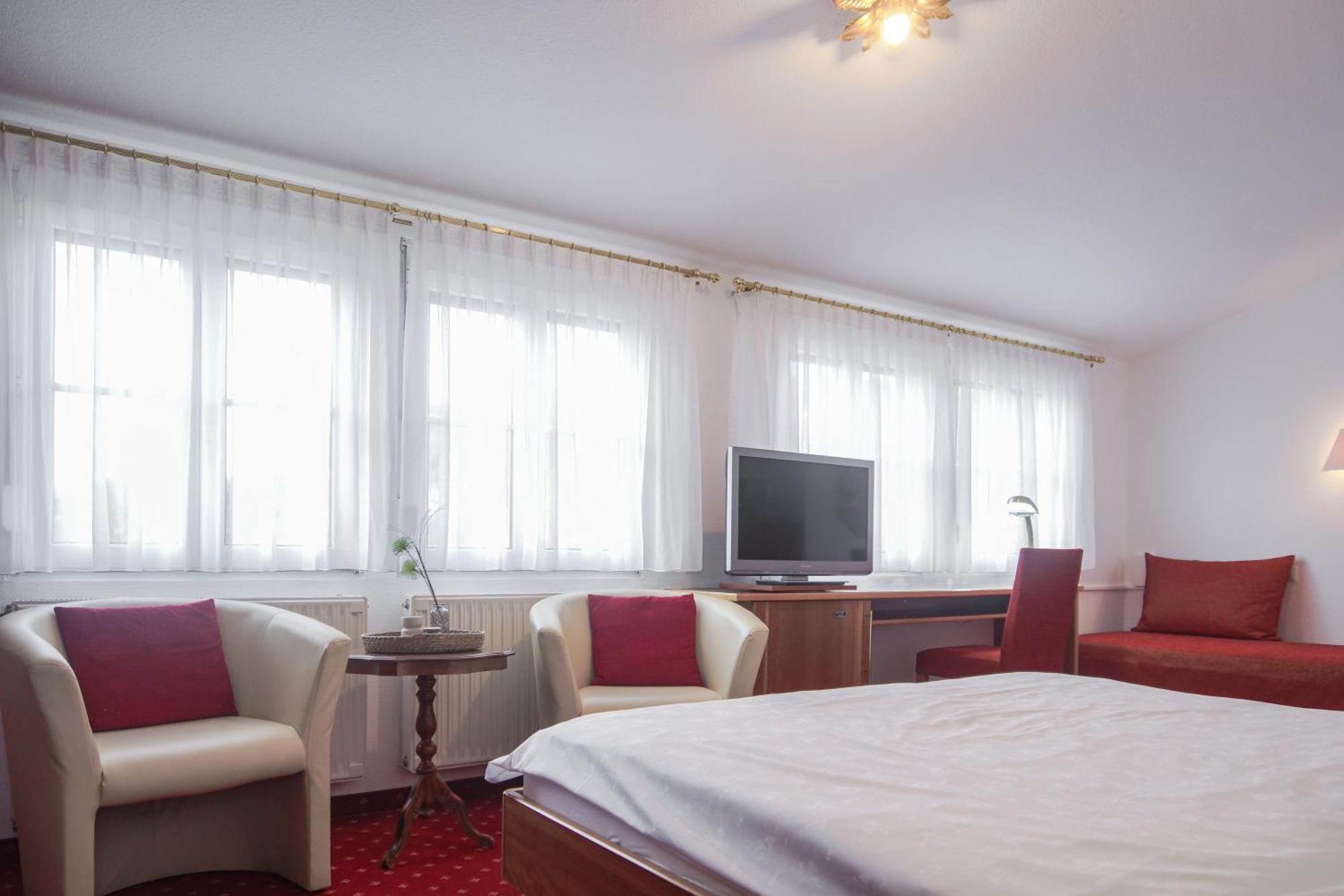Hotel Garni In Der Breite อัลบ์ชตัดท์ ภายนอก รูปภาพ