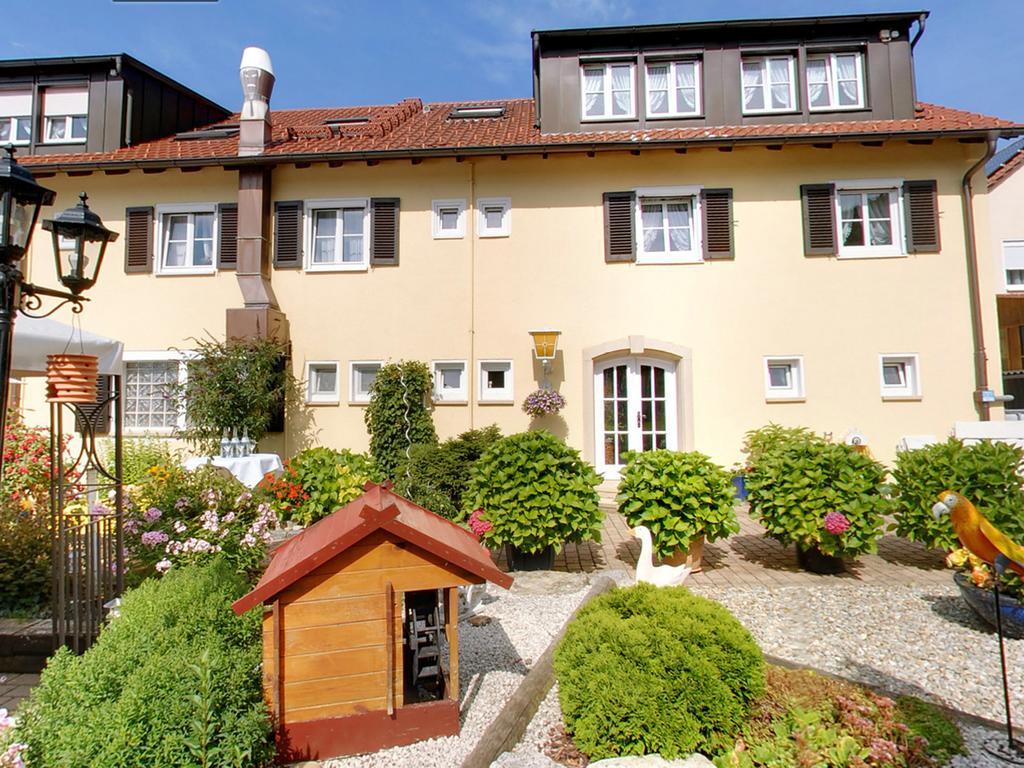 Hotel Garni In Der Breite อัลบ์ชตัดท์ ภายนอก รูปภาพ